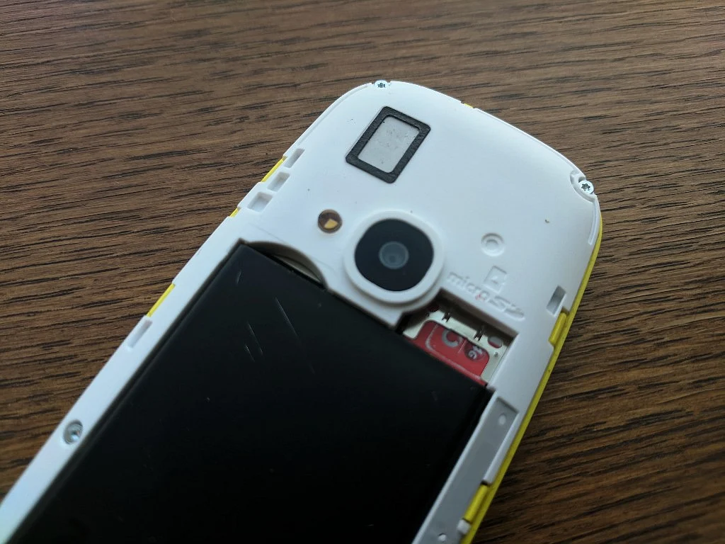 Dual SIM supported, expand storage up to 32GB now