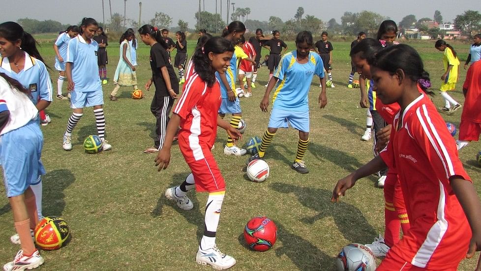Village girls in Bihar have started playing football to fight against child marriage. (Photo: Mohd Imran Khan/VillageSquare.in)