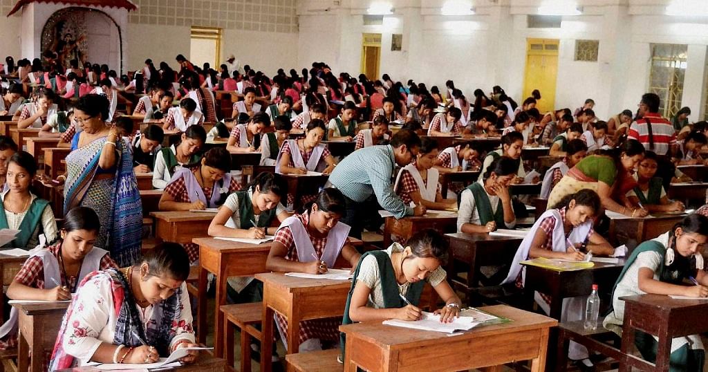 Sisodia Writes To HRD Minister To Cancel CBSE Class Board Exams