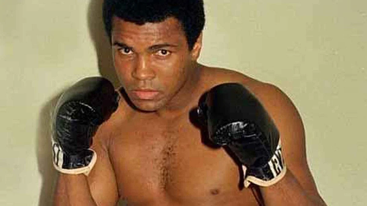 Leon Spinks beat Muhammad Ali (in picture) on 15 February 1978.
