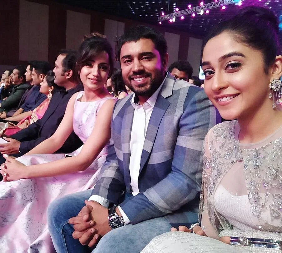 Nivin Pauly with Trisha Krishnan and Regina Cassandra at the awards. (Photo courtesy: <a href="https://twitter.com/karthick_trisha/status/876326808865587202">Twitter/ karthick_trisha</a>)