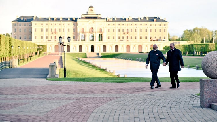 Tactical Gaps In Indo Russia Ties Despite Putin Modi S Bonhomie