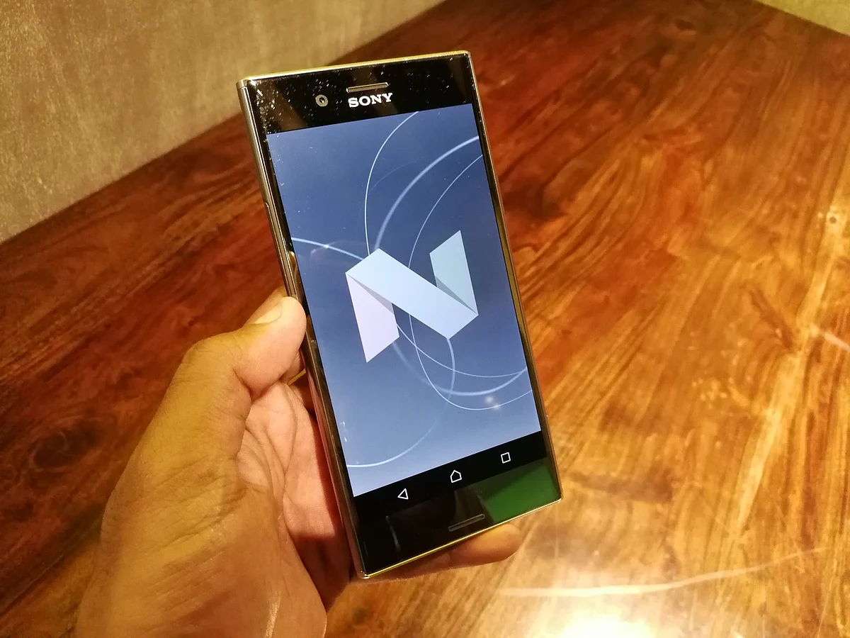 XZ Premium runs on Android Nougat 7.1 