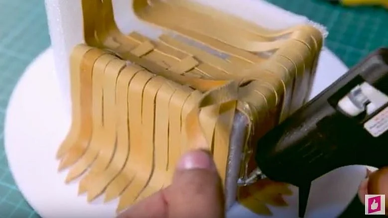 Iron Throne for Your Phone? Let Mad Stuff With Rob Show You How