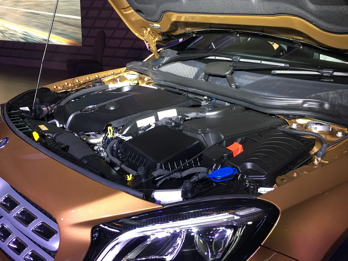 The Mercedes GLA comes with a 2-litre petrol or 2.1 litre diesel engine option. 