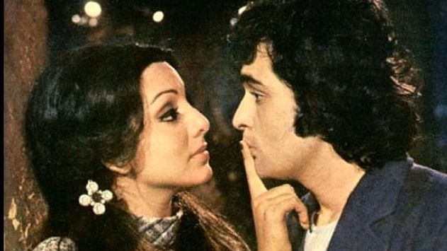 Neetu Singh  and Rishi Kapoor in a scene from <i>Khel Khel Mein. </i>