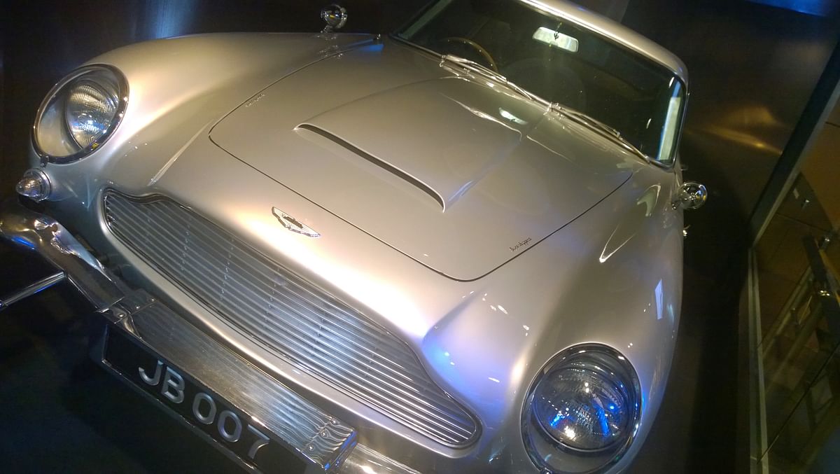 The Bond car.