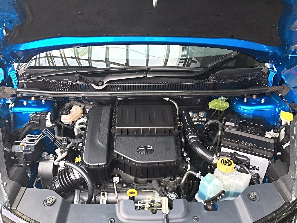The diesel Tata Nexon is powered by a 1.5-litre, four-cylinder diesel engine that puts out 110 PS of power and 260 Nm of torque. 