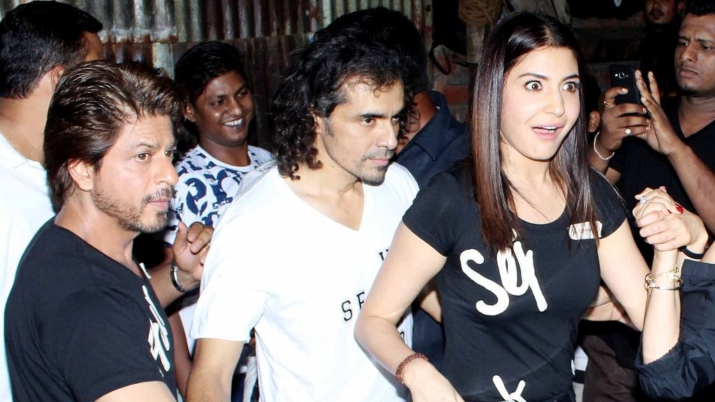 Harry and Sejal met fans in Mumbai.