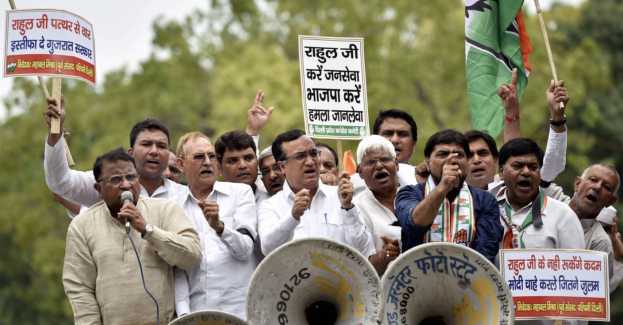 Congress leaders protest the attack on Congress VP Rahul Gandhi’s car.