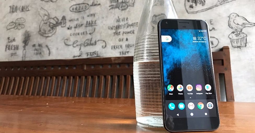 Google Will Finally Let You Use External Mics on Pixel Phones