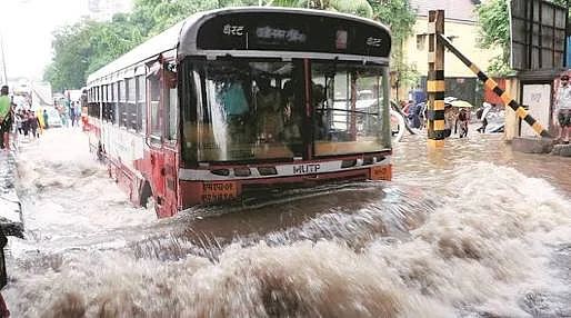 When I (Stupidly) Ventured Into a Flooded Mumbai Road on a Bicycle