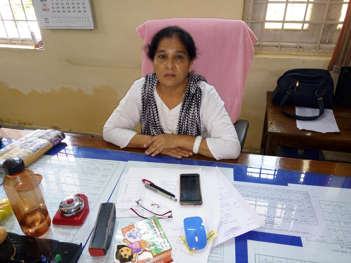 Nisha Kamrani, school principal.