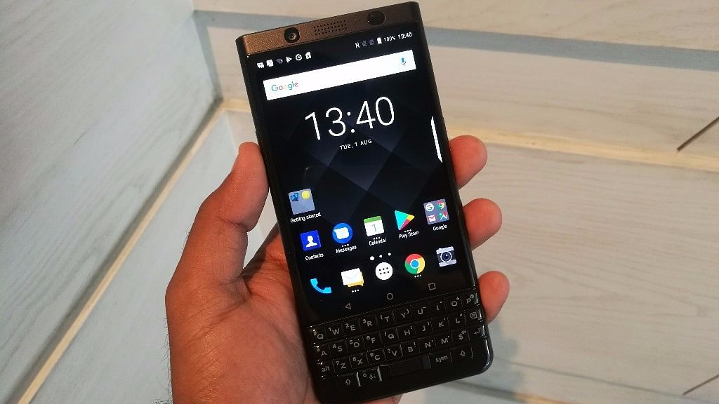 The new BlackBerry KEYone comes with Android Nougat 7.1.1