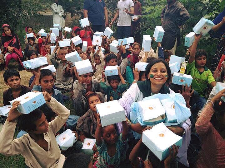 On the trail with an army of volunteers that fed 1.3 million hungry Indians & Pakistanis this Independence Day.