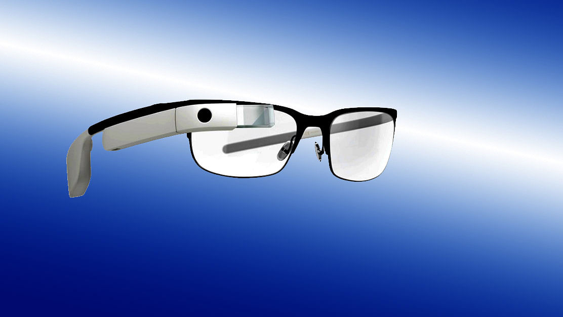 Google Glass lives to see another day.&nbsp;