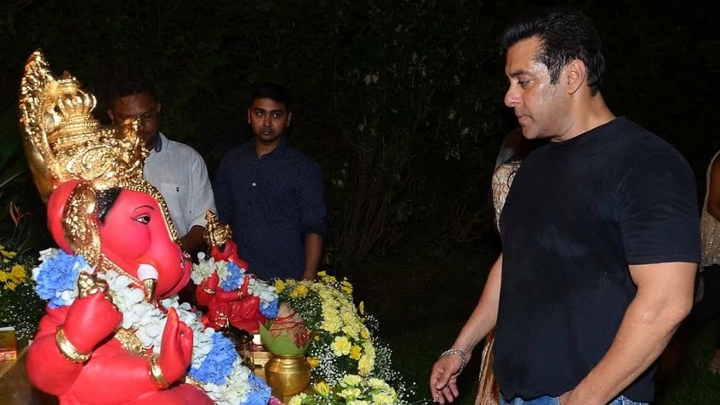 Salman Khan worshiping Ganpati at his home in 2015.