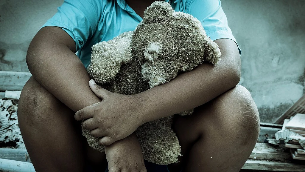 While it is difficult to identify a rapist, there are some common patterns.