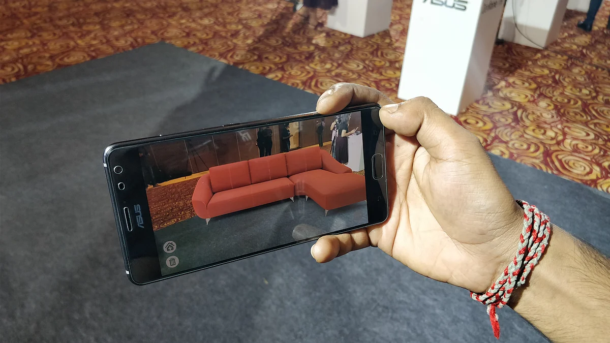 AR likely to help virtual shopping become a big hit. 