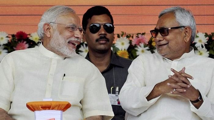 PM Narendra Modi with Bihar Chief Minister Nitish Kumar.&nbsp;