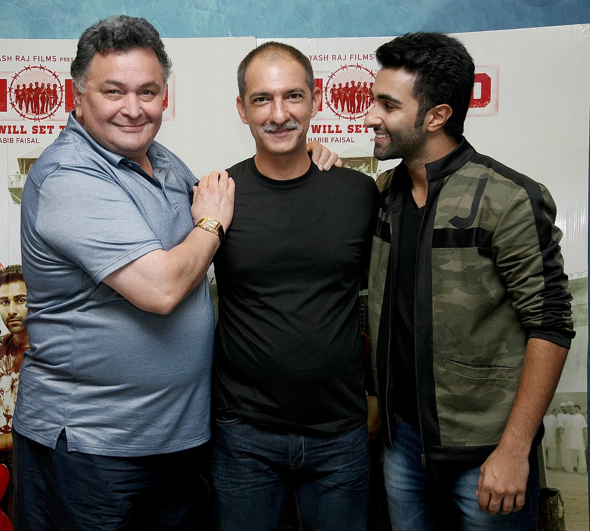 Rishi Kapoor drops in to support his nephew.