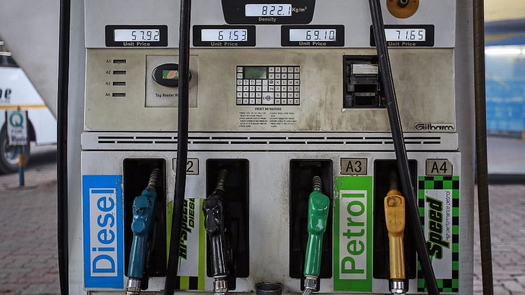 Fuel prices have increased by 7.3% in the past month and a half, despite a stronger rupee and falling crude prices.&nbsp;