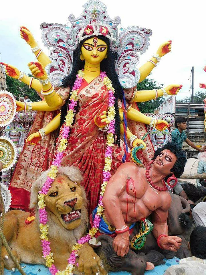 #GoodNews: Bengal Farmers Follow Their Passion, Take up Artistry