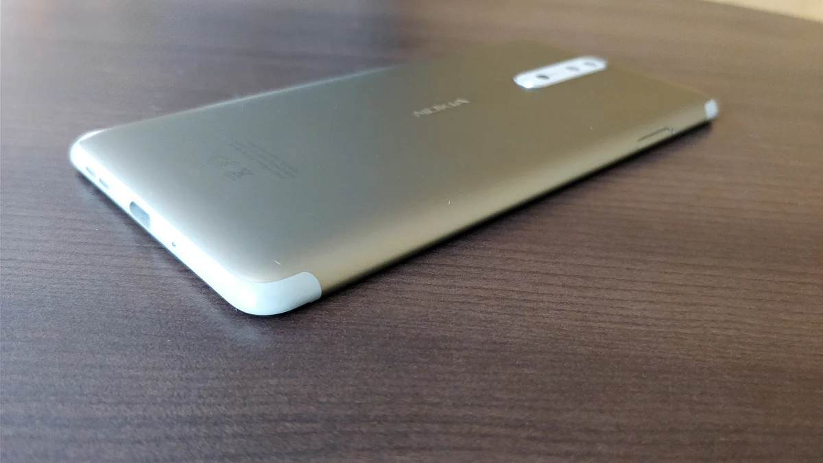 Nokia 8 is available in India, and comes with dual cameras. 