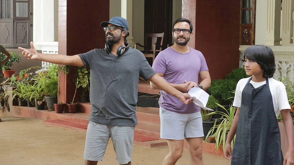 Raja Krishna Menon with Saif Ali Khan and Svar Kamble while shooting for <i>Chef </i>in Kerala.