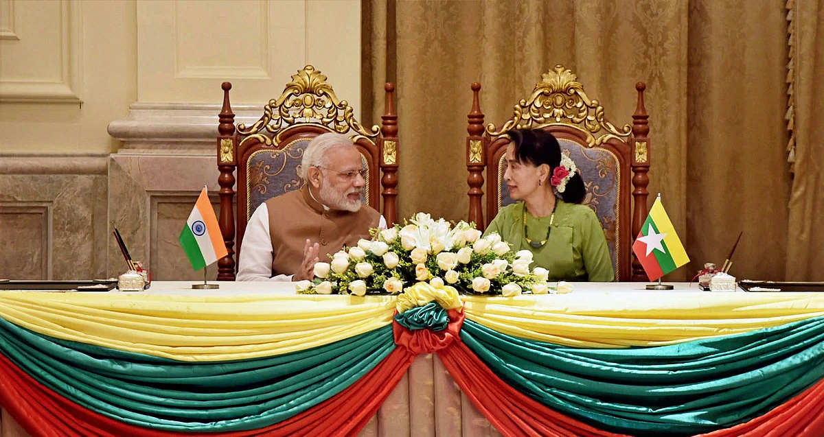 PM Modi with the State Counsellor of Myanmar Aung San Suu Kyi, at Presidential Palace in Naypyidaw, Myanmar