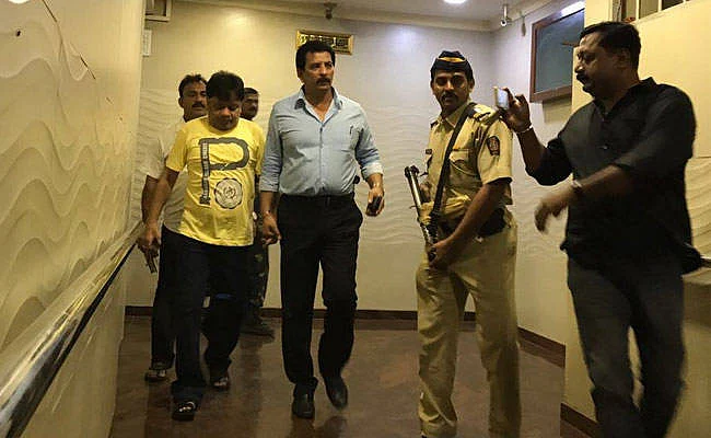 Thane cops may rethink on seeking MCOCA provisions against Iqbal Kaskar.