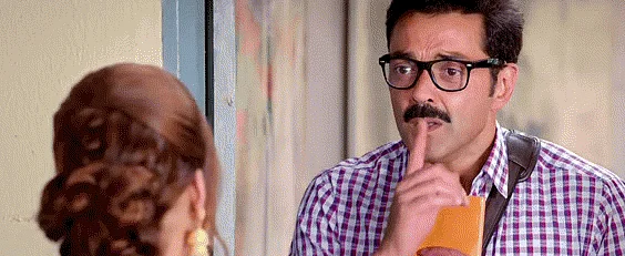 ‘Poster Boys’ Review: Nothing More Than Phata Poster Nikla Zero!