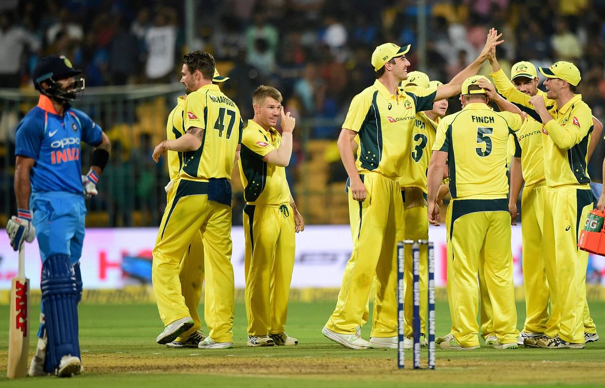 Australia beat India by 21 runs in the fourth ODI in Bengaluru on Thursday.