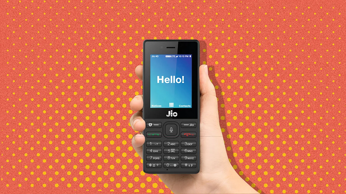 JioPhone 4G VoLTE is selling for less than price of a 2G feature phone.