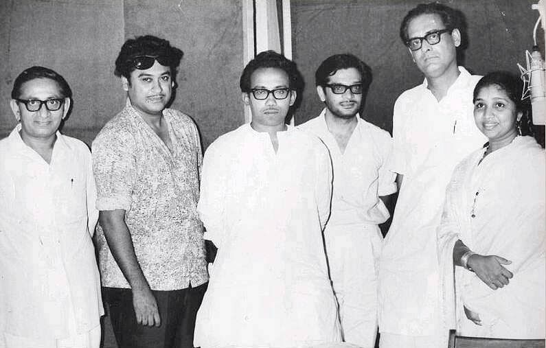 A timeless interview with the inimitable Hemant Kumar.