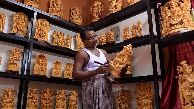 It was to be a  marketplace where the best of Kerala’s traditional craftsmen could sell their masterpieces.