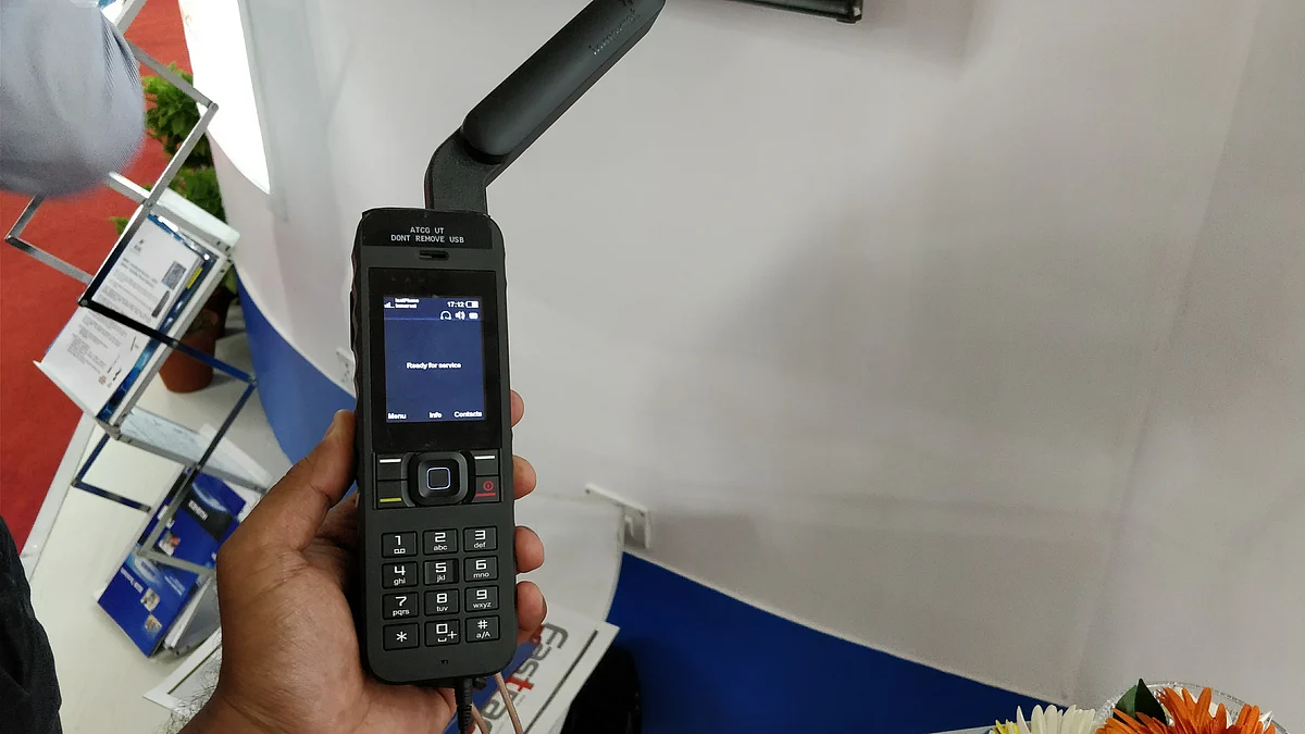 BSNL Satphone is capable of sending SMS