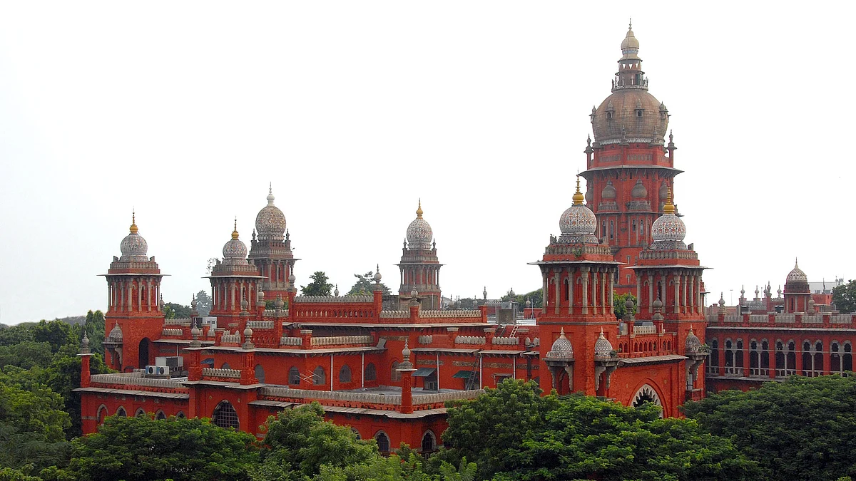 Madras High Court takes notice of health hazards due to evaporation of petroleum.