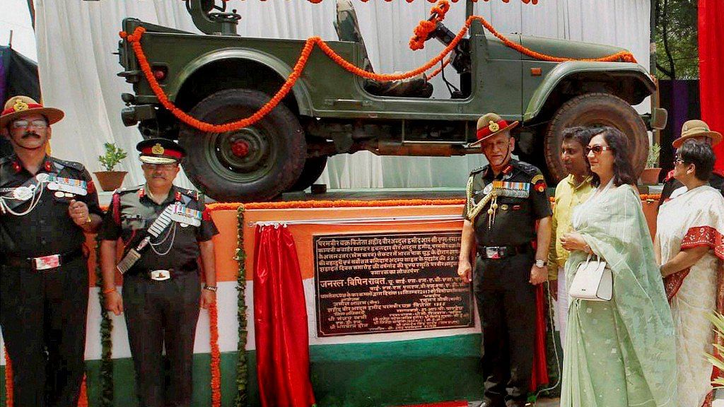 

The Army Chief unveiled a memorial of 1965 Indo-Pak war hero Abdul Hamid in Ghazipur district on Sunday.