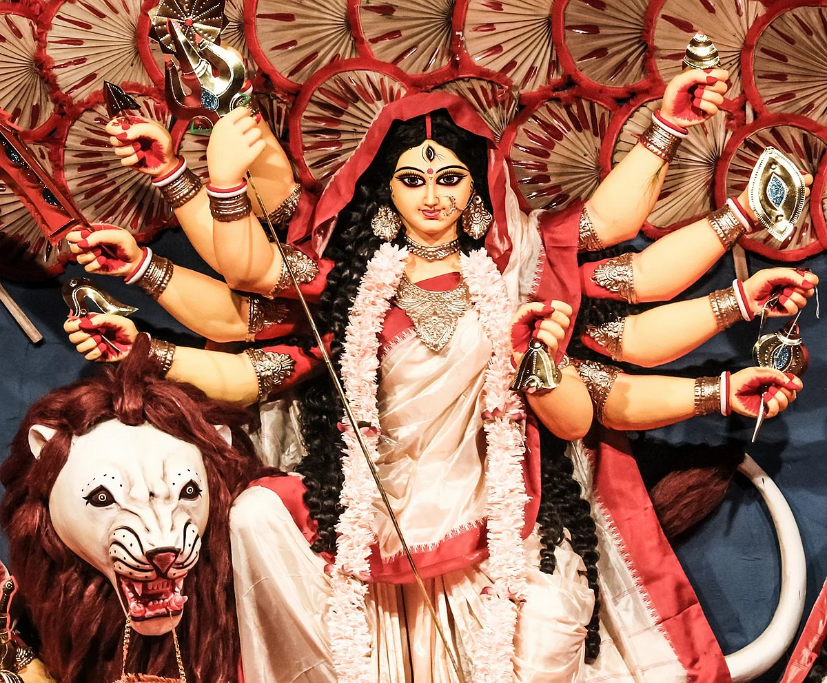 #GoodNews: Bengal Farmers Follow Their Passion, Take up Artistry