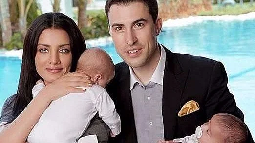 Celina Jaitley with her newborn sons. 