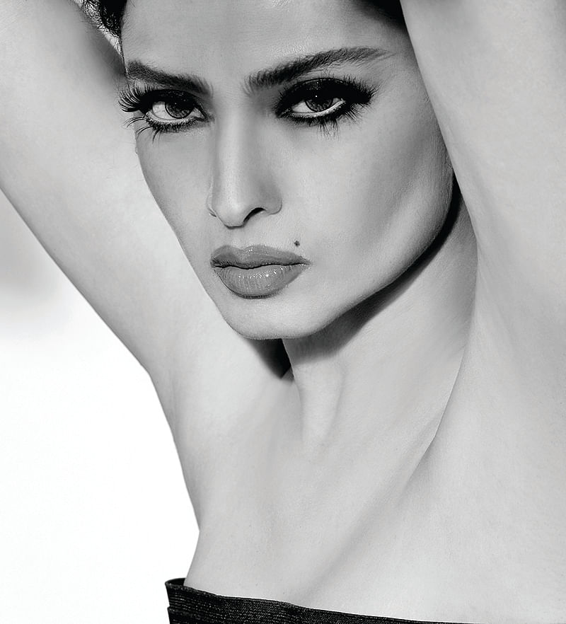 Khalid Mohamed on Rekha’s whims and fancies when it comes to getting photographed for any magazine.