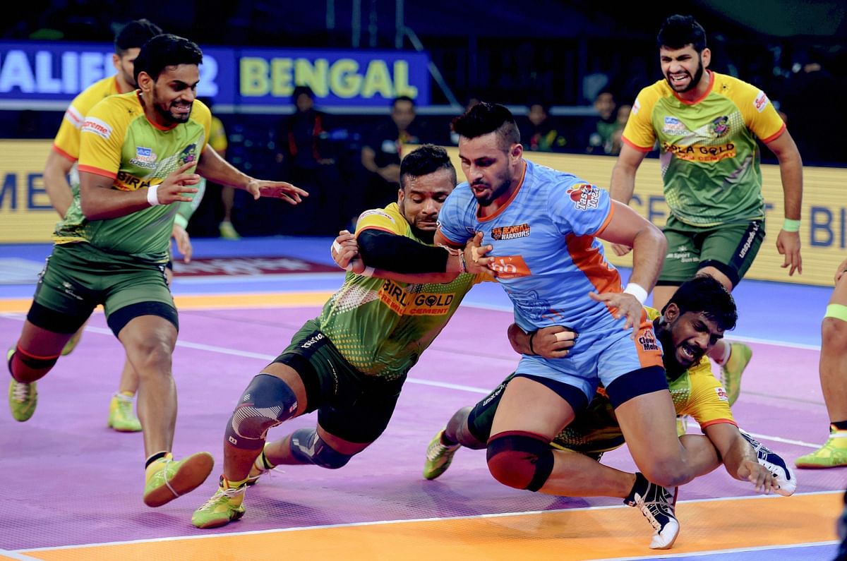 Pardeep Narwal was the star performer of the day, picking up 23 raid points. 