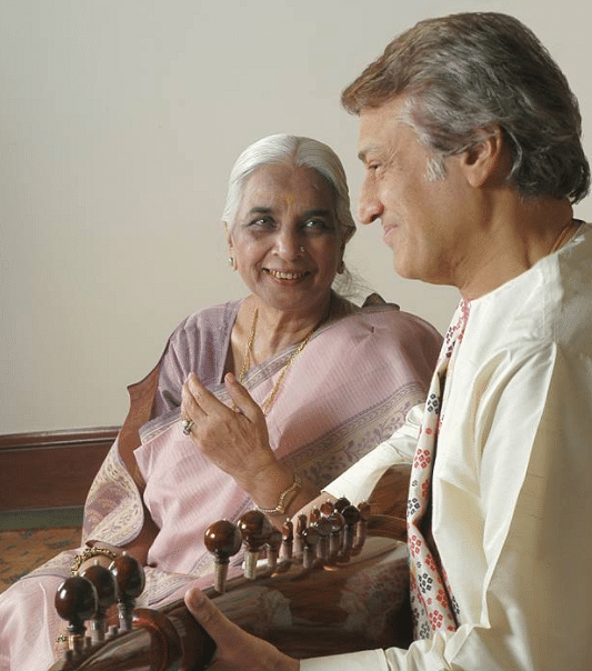 Girija Devi thought of thumri as the medium through which she could best express herself. 