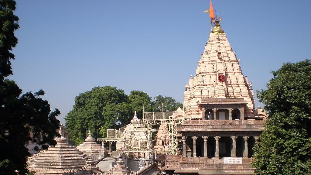 The apex court approved eight points of the resolution passed by the temple management committee.