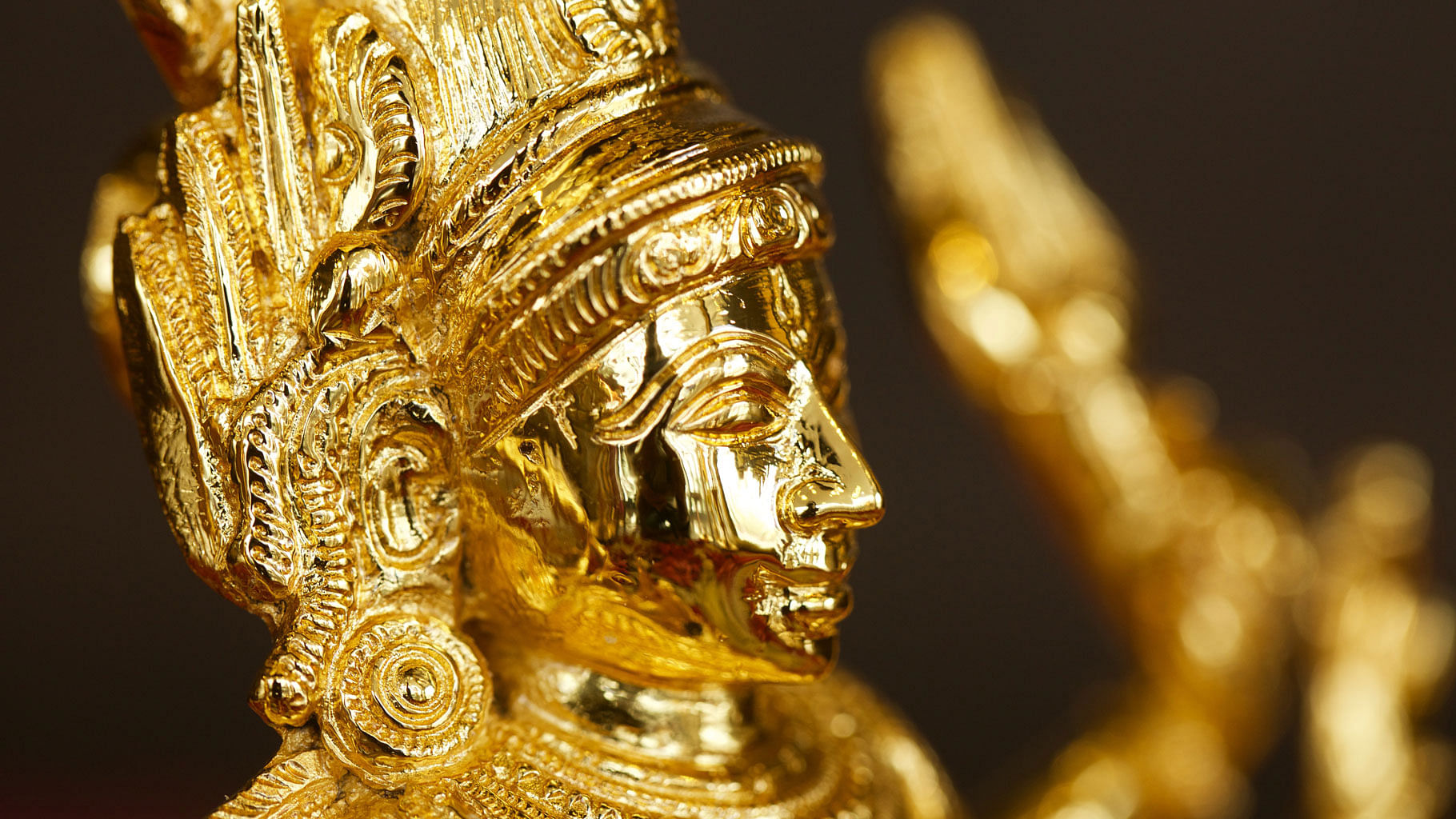 Both gold-plating and idol-making are thousands of years old. While the art of idol-making has remained unchanged for over 6,000 years, the latter is now state-of-the-art.