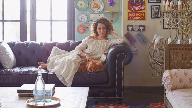 Kangana Ranaut has some serious questions for Hrithik to answer. 