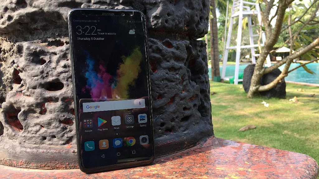 The Honor 9i comes with dual front camera