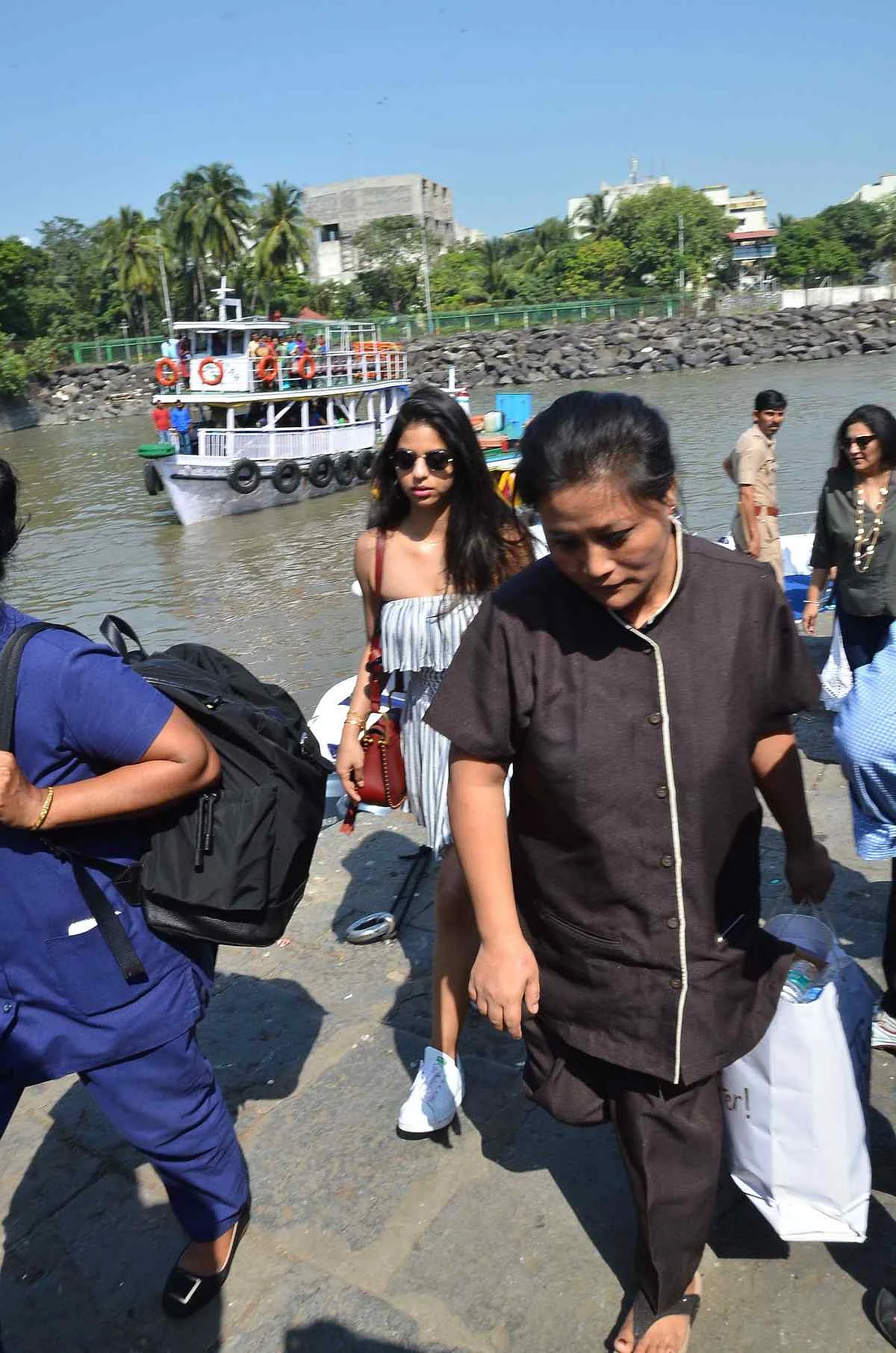 Suhana Khan spotted at the Gateway of India. 