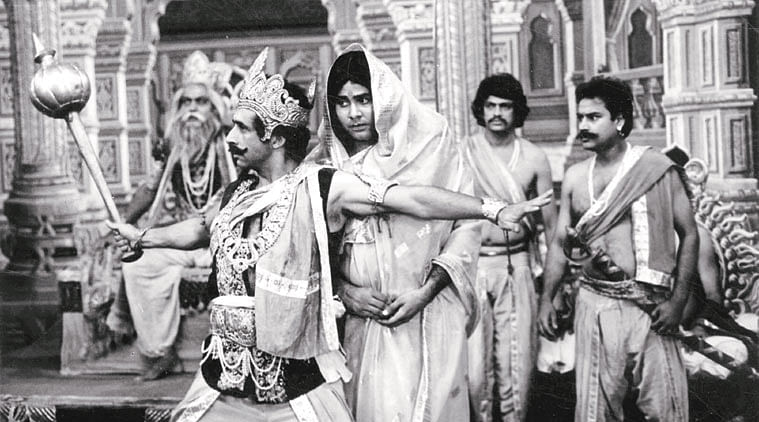 Satish Kaushik shares fond memories of working with  Kundan Shah as Bollywood mourns his demise.  
